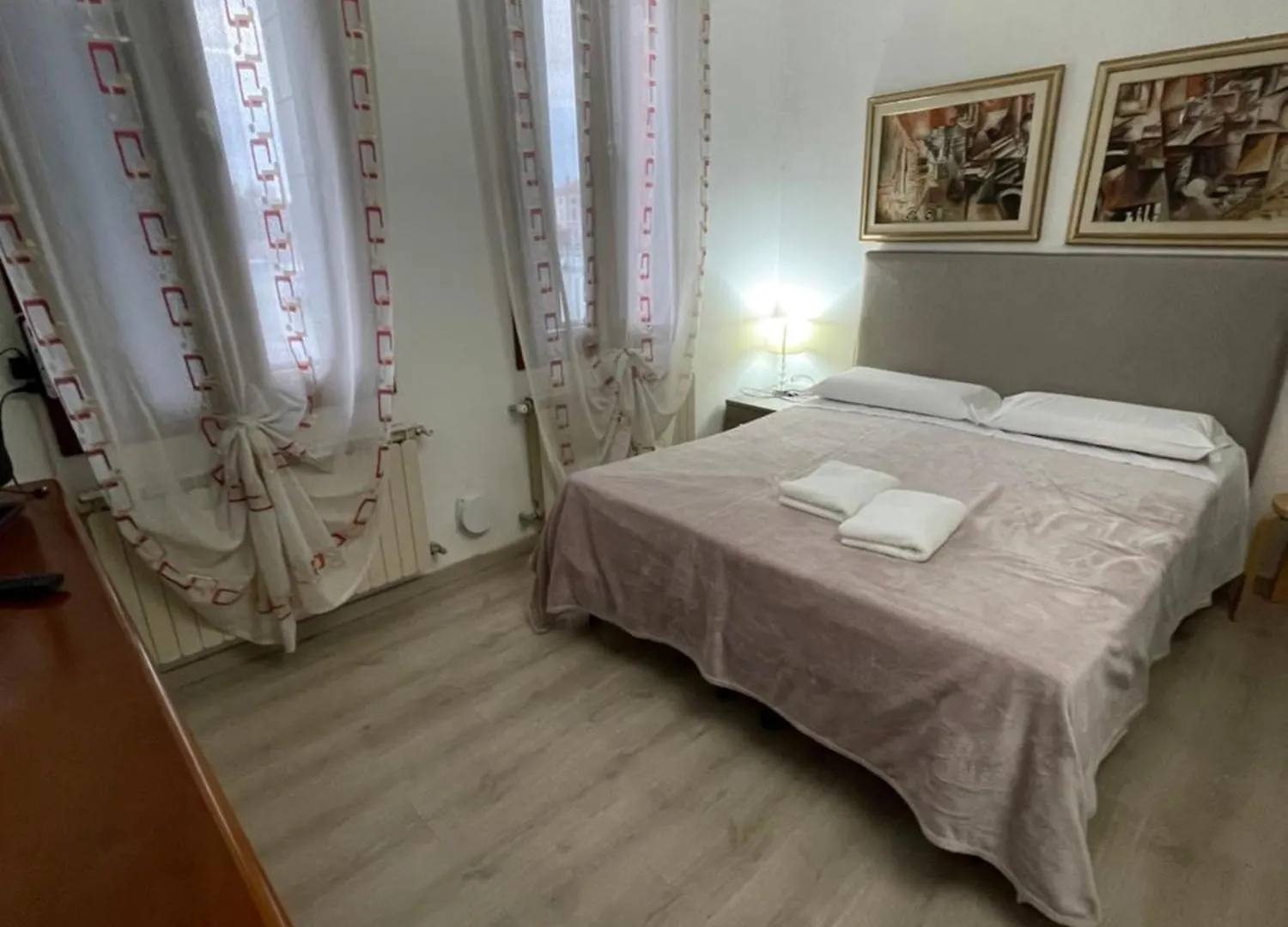 Sunset Venice Guest House